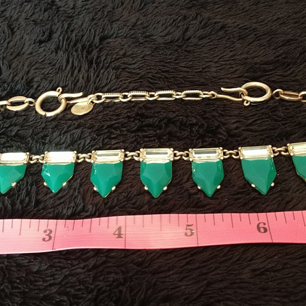 Stella and Dot Emerald color stone necklace - Picture 2 of 2